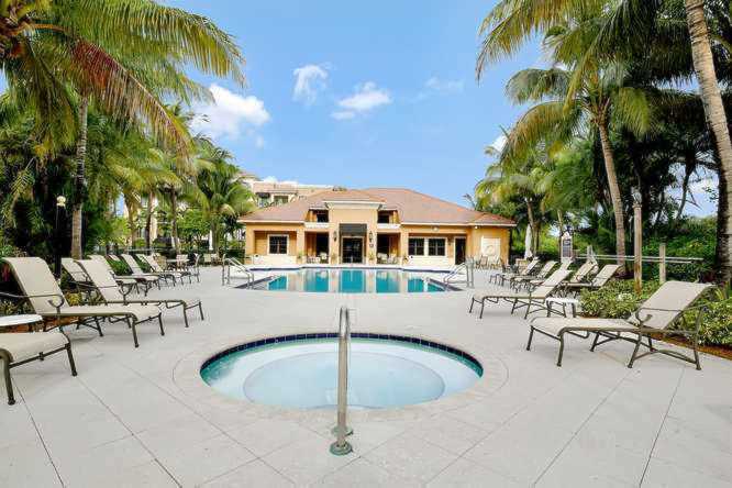 4907 Midtown Lane #1110 Palm Beach Gardens, FL 33418