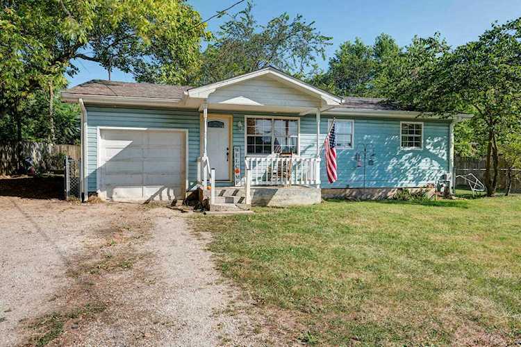 118 South St Rogersville, MO 65742