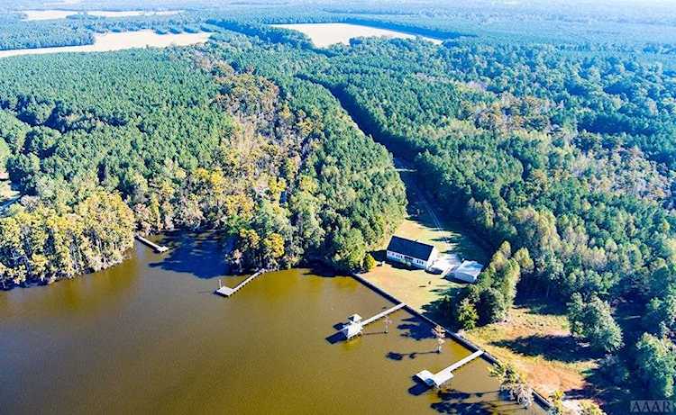 190 River Moss Way Hertford, NC 27944