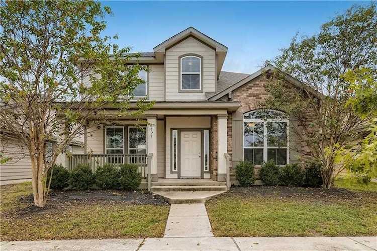 1121 Bryce Canyon DR Pflugerville, TX 78660