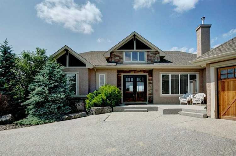 1122 274 Ave W De Winton, AB T0L 0X0
