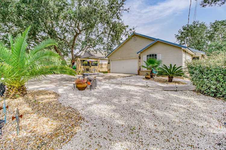 1918 Esplanade Street Navarre, FL 32566