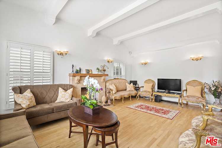1630 S Crest Dr Los Angeles, CA 90035