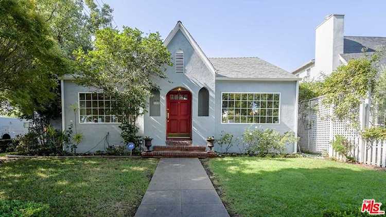 153 S La Peer Dr Los Angeles, CA 90048
