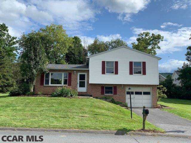 340 Kimport Avenue Boalsburg, PA 16827