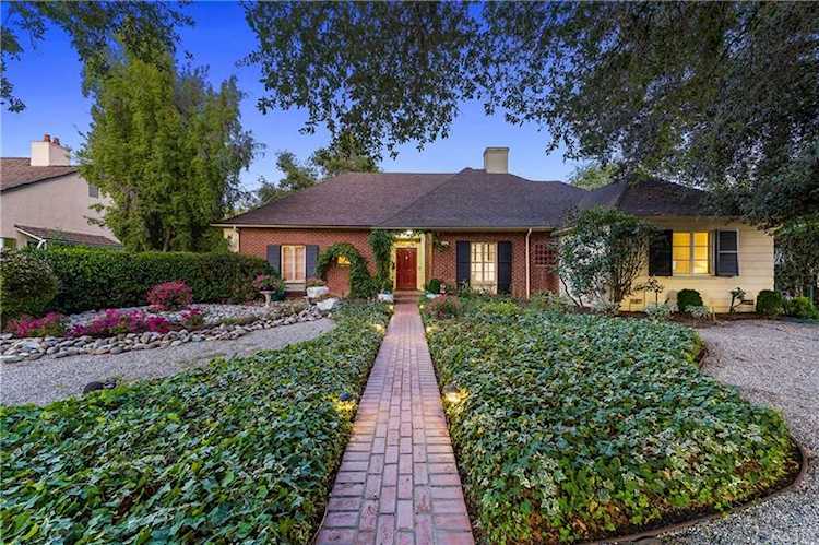 1414 Cambridge Rd San Marino, CA 91108
