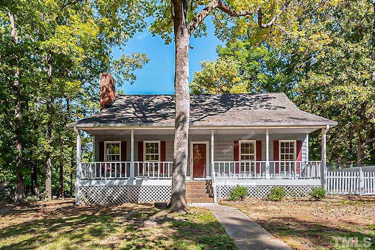 322 Trappers Run Drive Cary, NC 27513