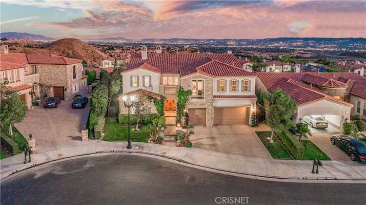 20240 Via Sansovino Porter Ranch, CA 91326 | MLS SR21223153 Photo 1
