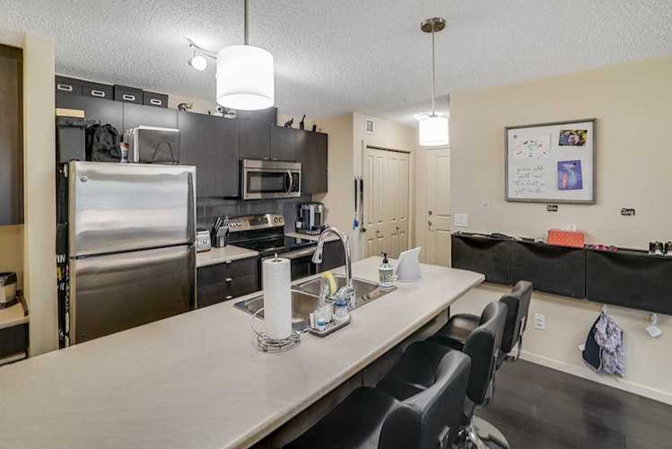 # 114 3357 16A Avenue Edmonton, AB T6T 0V4