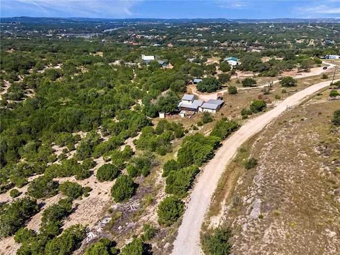 2705 SW Pace Bend RD Spicewood, TX 78669