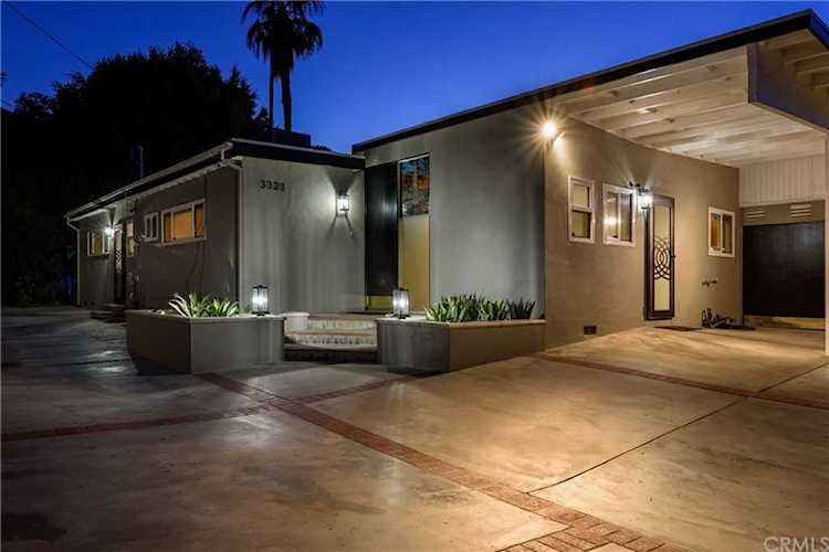 3323 Ione Dr Los Angeles, CA 90068