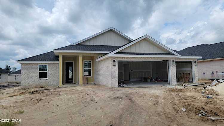 103 Lakeview Ter Terrace Lynn Haven, FL 32444