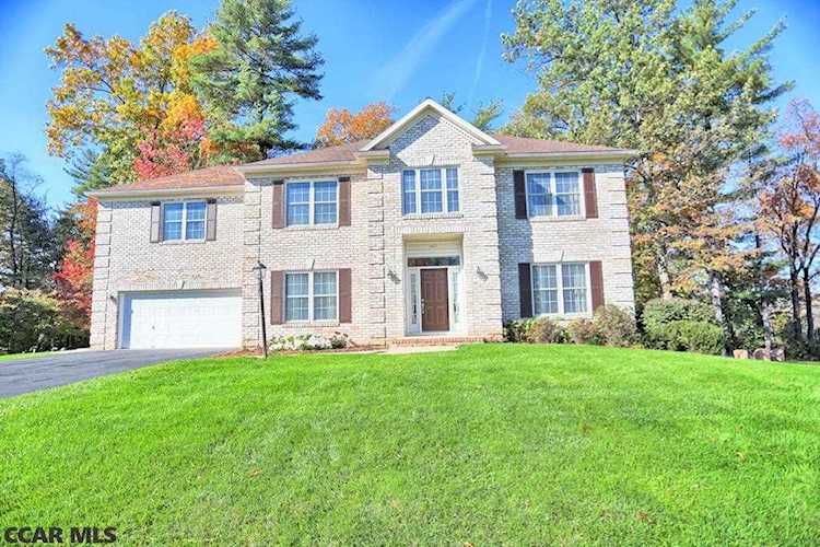 1417 Ridgemaster Drive State College, PA 16803