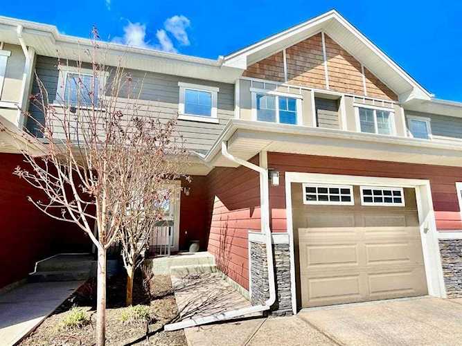 15 West Coach Manor SW Calgary, AB T3H 1R7