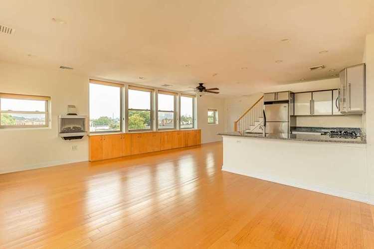 50 Broadway #6 Somerville, MA 02145