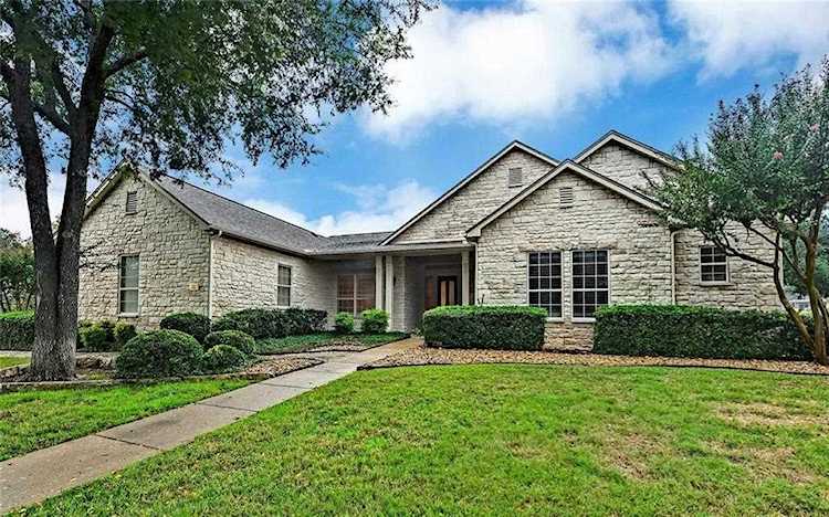 103 Cattle Trail WAY Georgetown, TX 78633