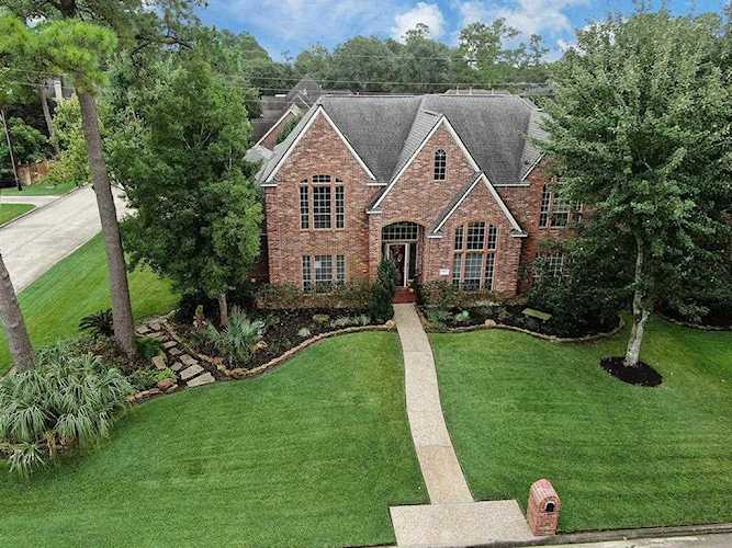5403 Winding Ridge Dr Spring, TX 77379