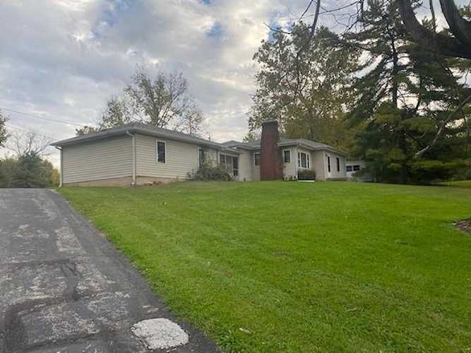7030 E 106th St Fishers, IN 46038