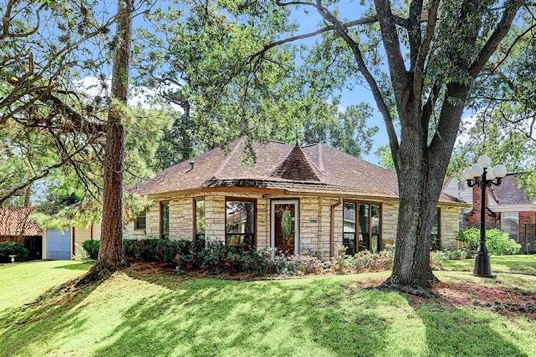 1903 Idylwood Dr Houston, TX 77023