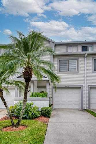 9610 Tara Cay Ct #30 Seminole, FL 33776