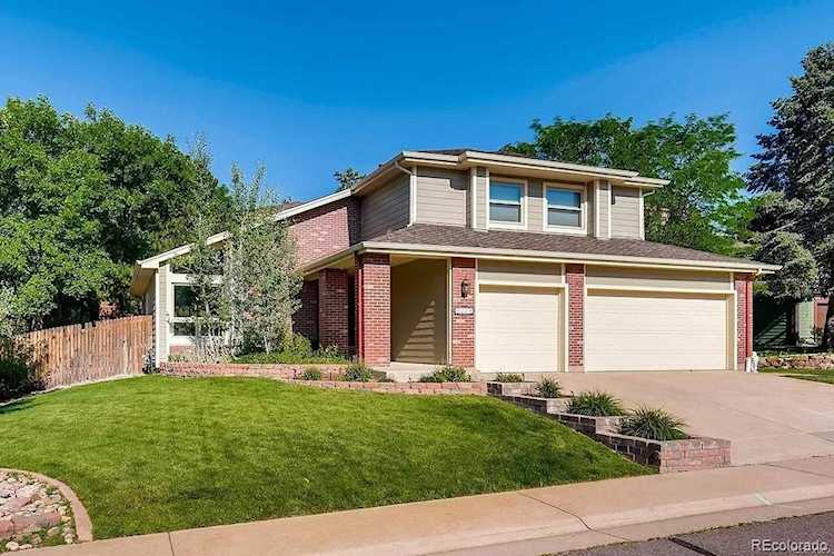 8258 S Jasmine Ct Centennial, CO 80112 | MLS® 8240171 Photo 1