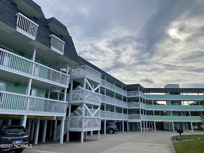 2205 Surfrider Court Kure Beach, NC 28449