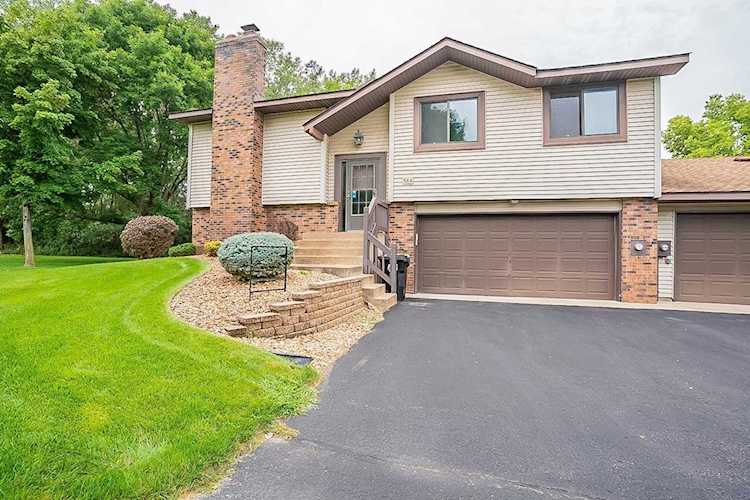 564 Donegal Circle Shoreview, MN 55126