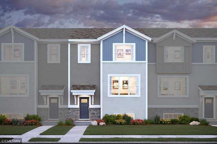 2865 Lexington Place Roseville, MN 55113