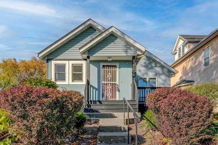 915 Logan Avenue N Minneapolis, MN 55411