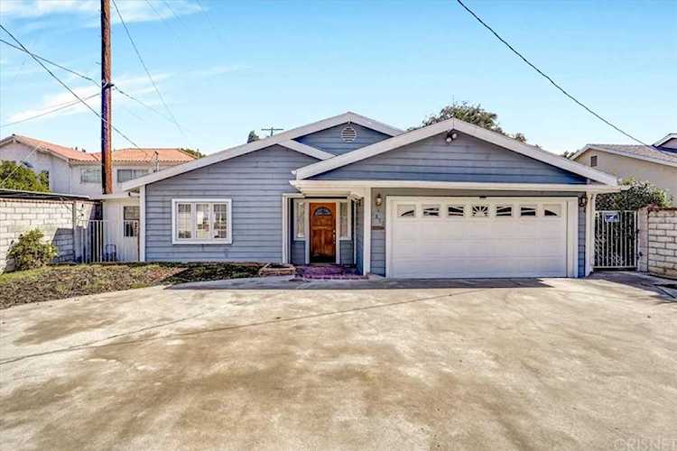 4858 Fulton Ave Sherman Oaks, CA 91423
