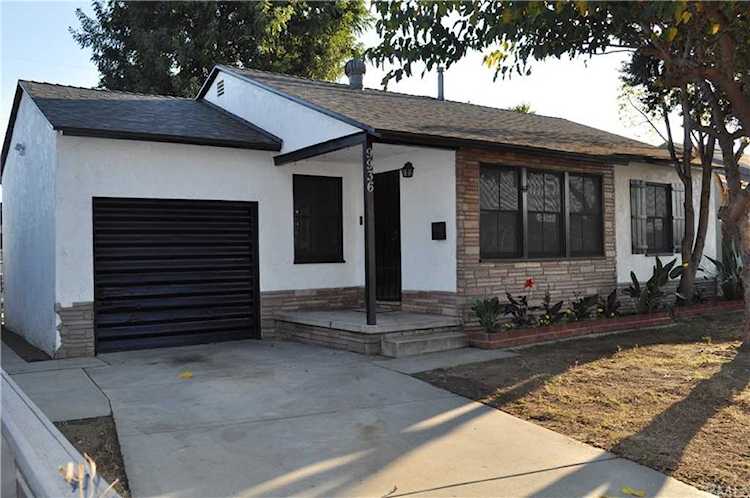 9936 Rosecrans Ave Bellflower, CA 90706