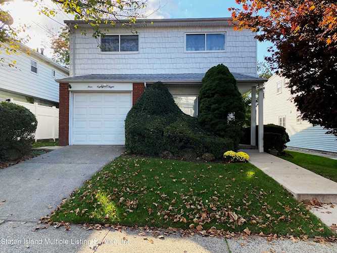 488 Mountainview Avenue Staten Island, NY 10314