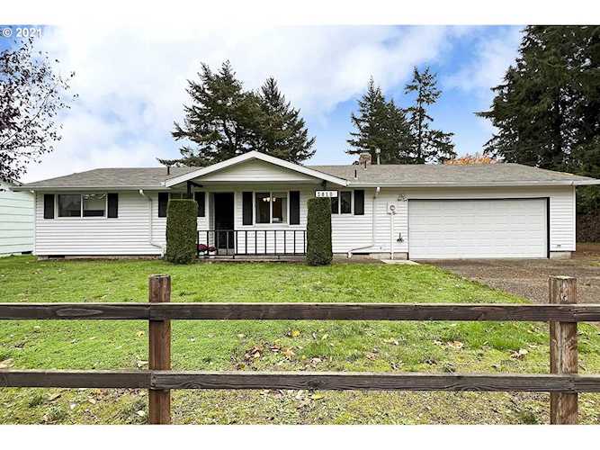 3810 SE 130th Ave Portland, OR 97236 | MLS 21136545 Photo 1