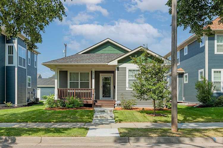 4913 Girard Avenue N Minneapolis, MN 55430