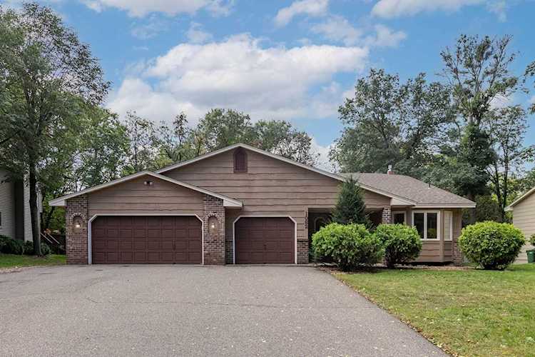 1062 94th Lane NW Coon Rapids, MN 55433