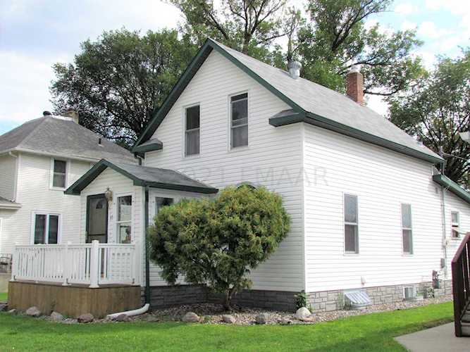 15 NE 1 Ave Dilworth, MN 56529