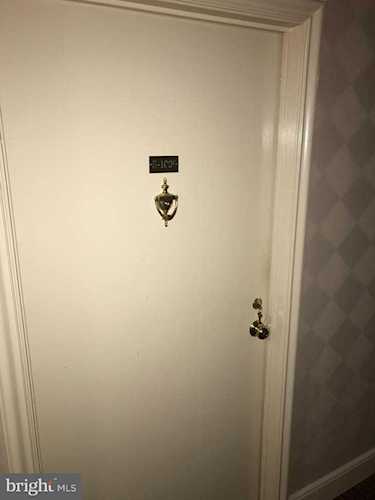 1021 Arlington Blvd #1009 Arlington, VA 22209