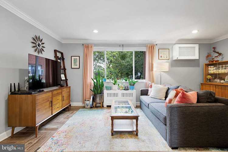 2125 19th St #6 Arlington, VA 22201