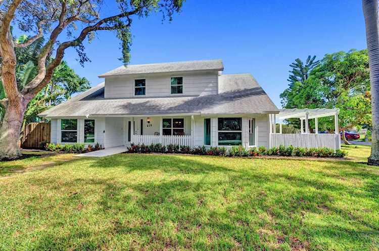619 Heron Drive Delray Beach, FL 33444