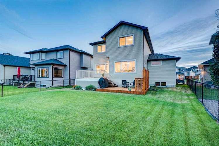 2018 High Country Rise NW High River, AB T1V 0C9