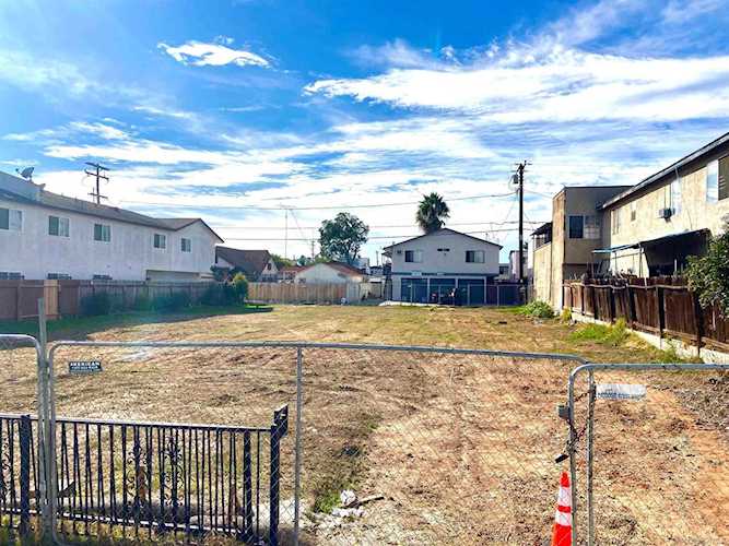 4230 45Th St #1 San Diego, CA 92115 | MLS 210030310 Photo 1