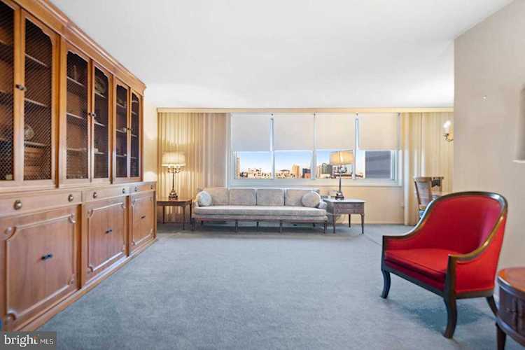 1901 John F Kennedy Blvd #821 Philadelphia, PA 19103