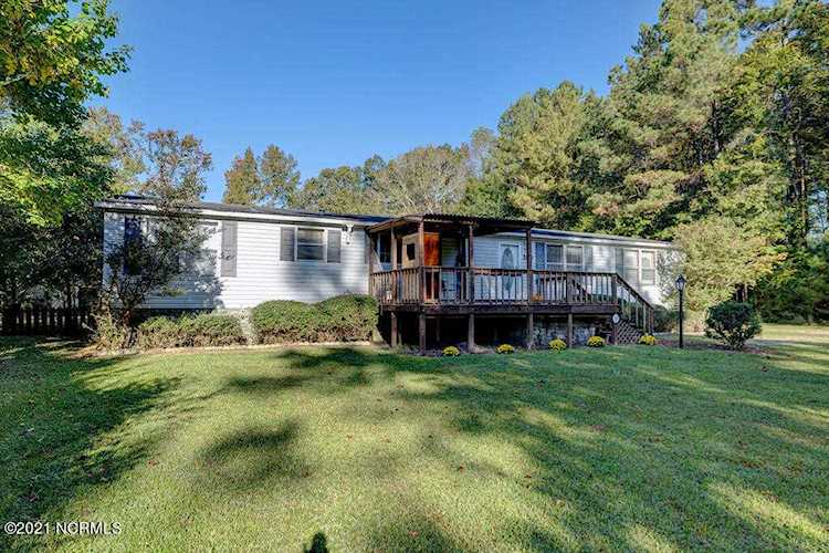 394 Cheshire Road Rocky Point, NC 28457
