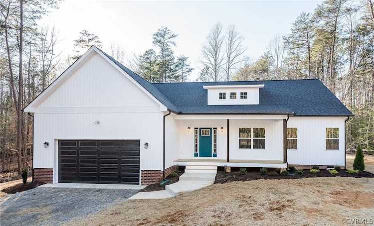 1688 Ragland Rd Goochland, VA 23063