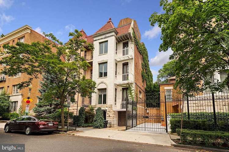 1827 Phelps Place Washington, DC 20008