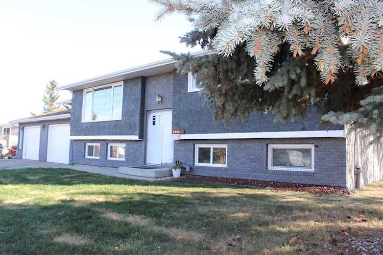 3205 85 Street Edmonton, AB T6K 2Y7