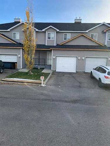 220 Taracove Place NE Calgary, AB T3J 4T3
