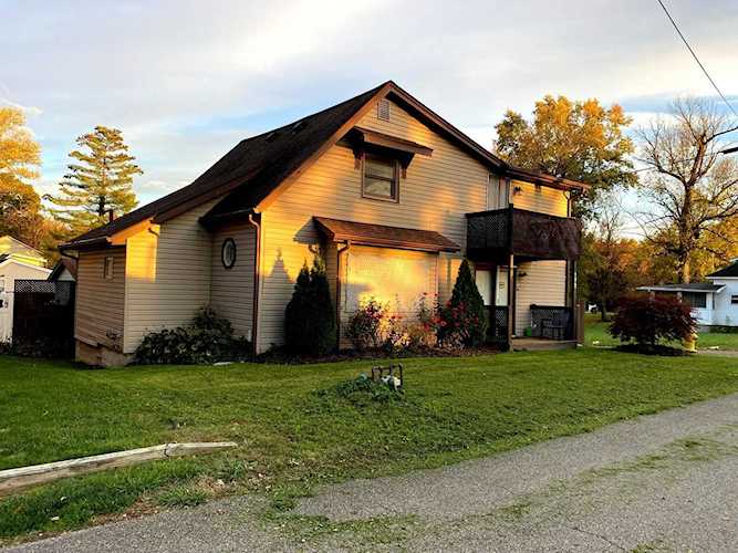 172 Wood Street Buckeye Lake, OH 43008