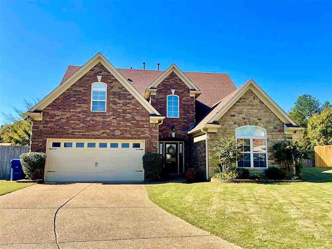 110 Fair View Cv Oakland, TN 38060
