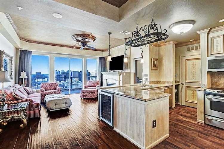 3505 Sage Rd Houston, TX 77056